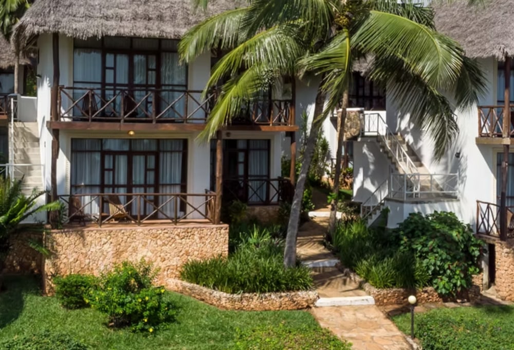 Sultan Sands Island Resort & Spa